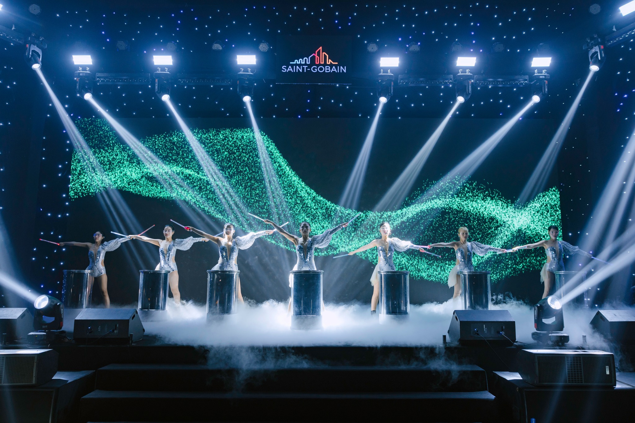 top-5-hang-muc-khong-the-thieu-trong-su-kien